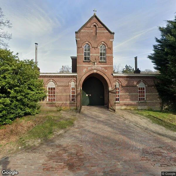 Straatbeeld van Eindhovenseweg 8, 5056RP Berkel-Enschot