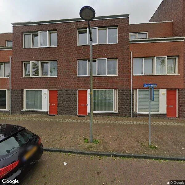 Straatbeeld van Elemastraat 37, 2151AJ Nieuw-Vennep