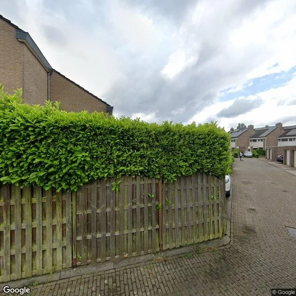 Straatbeeld van Eleolietdijk 68, 4706JD Roosendaal