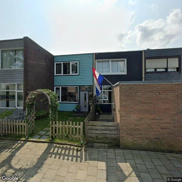 Straatbeeld van Elisa-Gracht 4, 6465CV Kerkrade