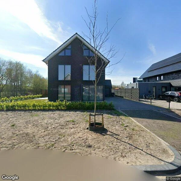 Straatbeeld van Eloiselaan 2, 8448TL Heerenveen