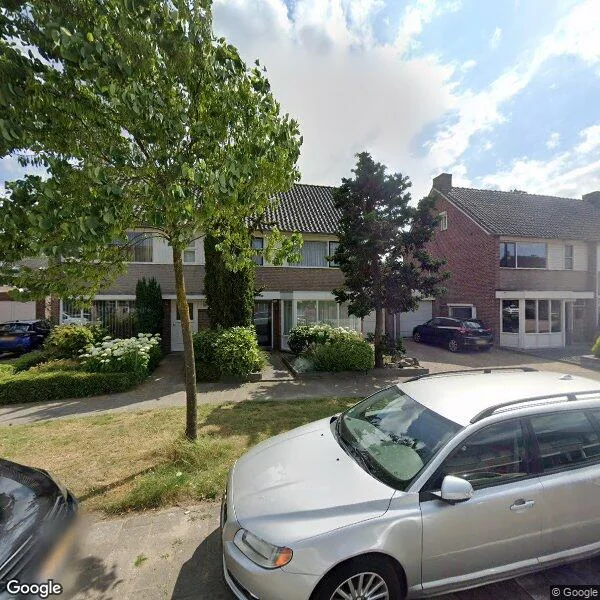 Straatbeeld van Elzehoutstraat 46, 5706XW Helmond