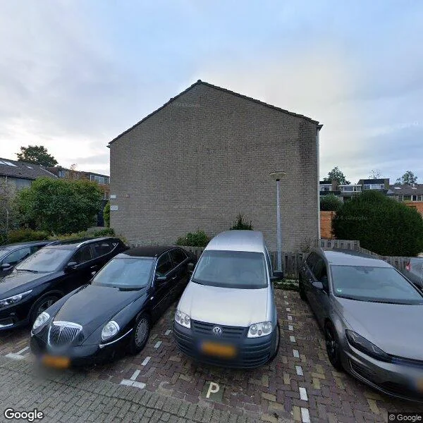 Straatbeeld van Elzendreef 4, 3137CC Vlaardingen