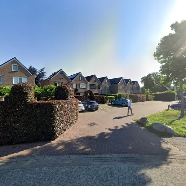 Straatbeeld van Elzenlaan 19, 3871BL Hoevelaken