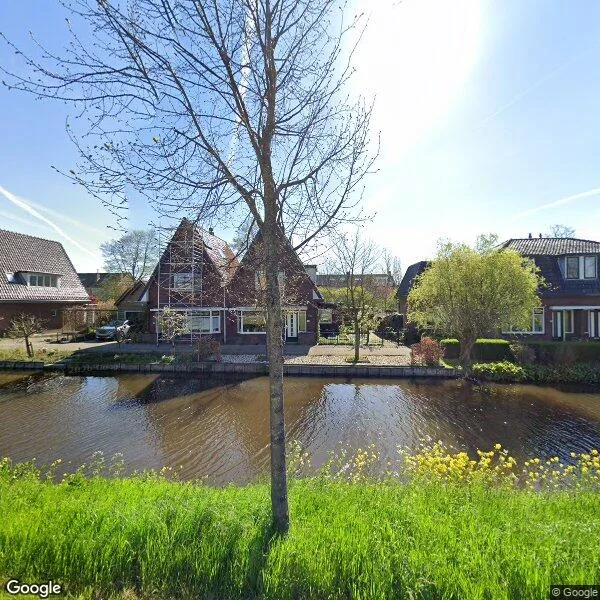 Straatbeeld van Emmakade 136, 2411JH Bodegraven