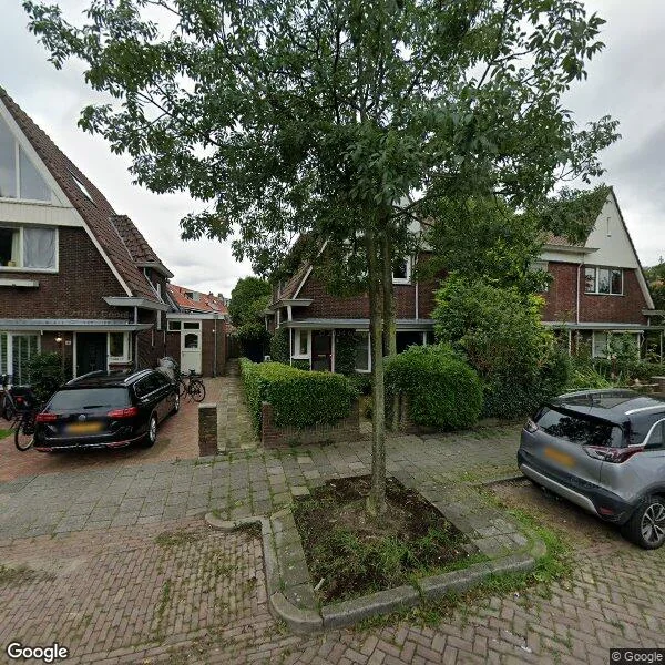 Straatbeeld van Emmakade 3, 3135JD Vlaardingen