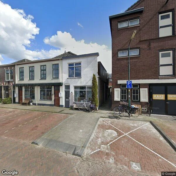Straatbeeld van Emmakade 6, 3441AJ Woerden
