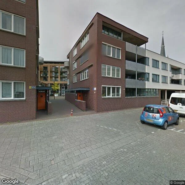 Straatbeeld van Emmaplein 8, 3112DC Schiedam