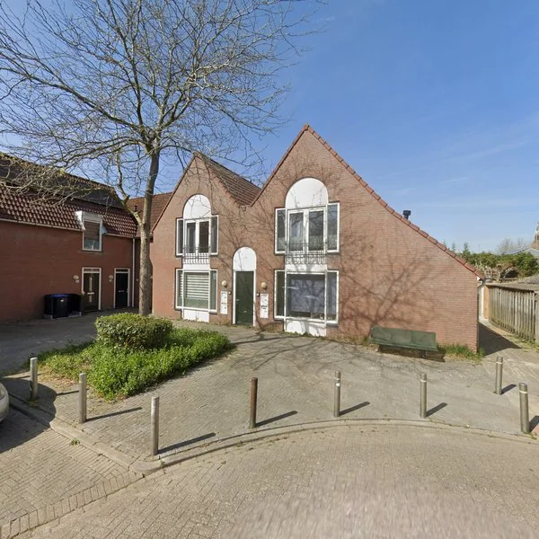 Straatbeeld van Emmastraat 74, 4453CE 's-Heerenhoek