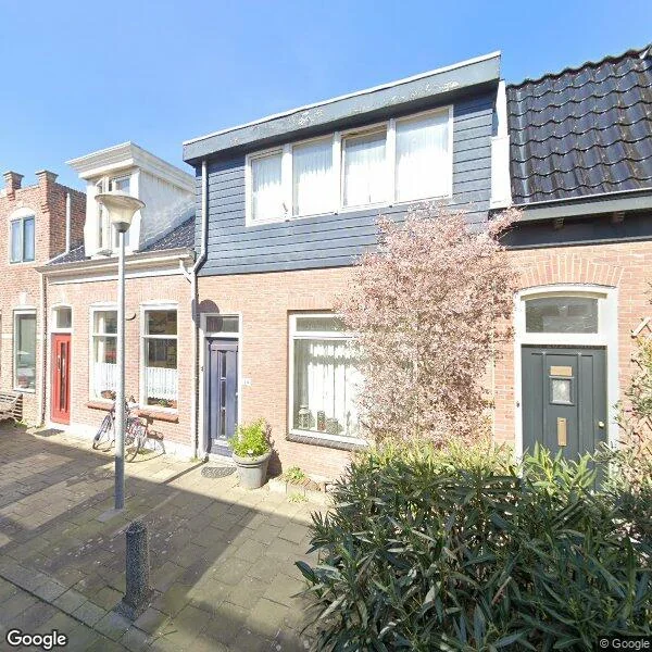 Straatbeeld van Emmastraat 89, 1782PC Den Helder