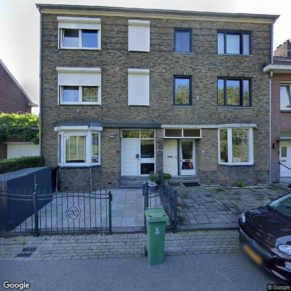 Straatbeeld van Emmaweg 76, 6231BN Meerssen