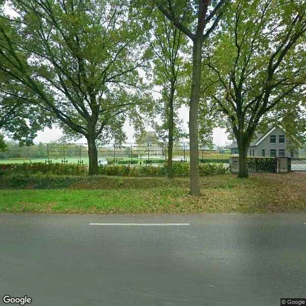 Straatbeeld van Empelseweg 18, 5241NA Rosmalen