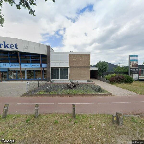 Straatbeeld van Engelseweg 198A, 5705AJ Helmond