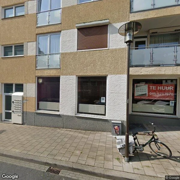 Straatbeeld van Engerweg 12, 6461DA Kerkrade
