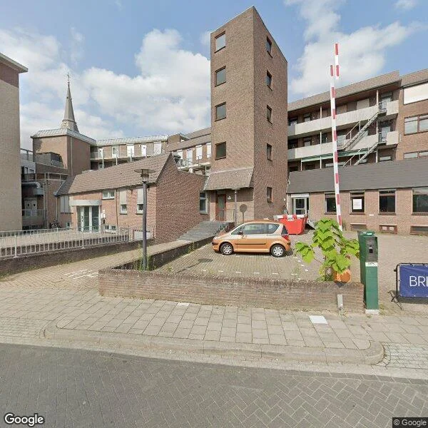 Straatbeeld van Engerweg 54, 6461DA Kerkrade