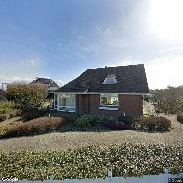 Straatbeeld van Erasmusweg 11, 2202CA Noordwijk