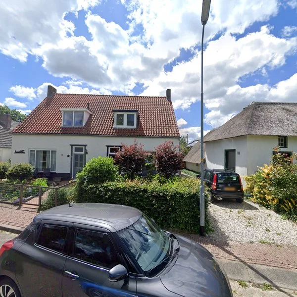 Straatbeeld van Erichemseweg 22, 4117GJ Erichem