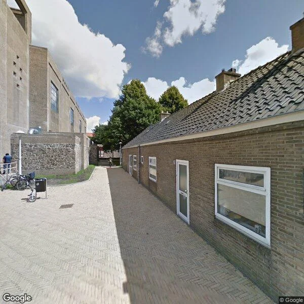 Straatbeeld van Erik de Roodestraat 12B, 1056AM Amsterdam