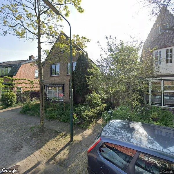 Straatbeeld van Esdoornlaan 8A, 3741WR Baarn