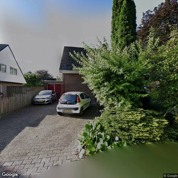Straatbeeld van Esdoornstraat 2, 9861EH Grootegast