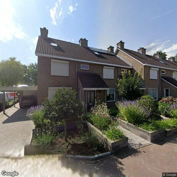 Straatbeeld van Eshuisstraat 24, 7462RA Rijssen