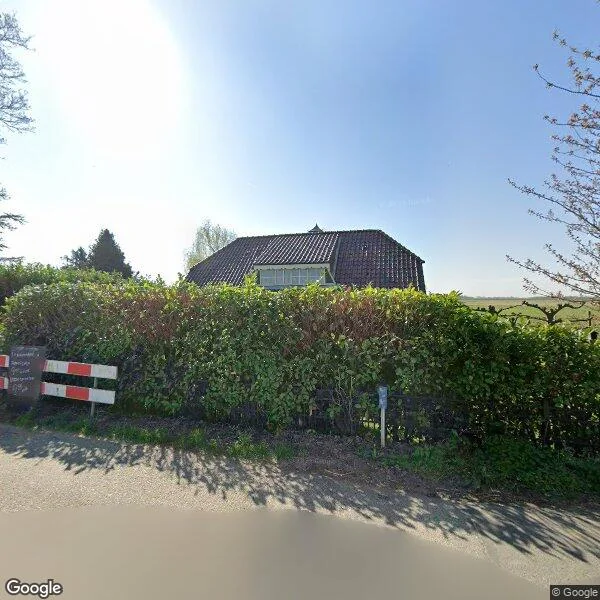Straatbeeld van Essendijk 26, 3161EE Rhoon