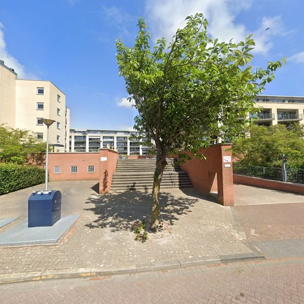 Straatbeeld van Etudestraat 7, 3223PP Hellevoetsluis