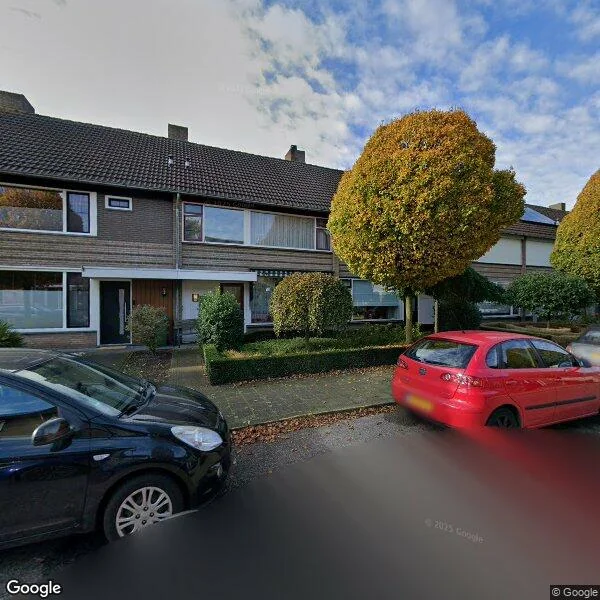 Straatbeeld van Evenestraat 17, 6026XV Maarheeze