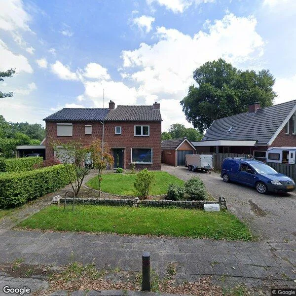 Straatbeeld van Eversbergweg 120, 7443PH Nijverdal