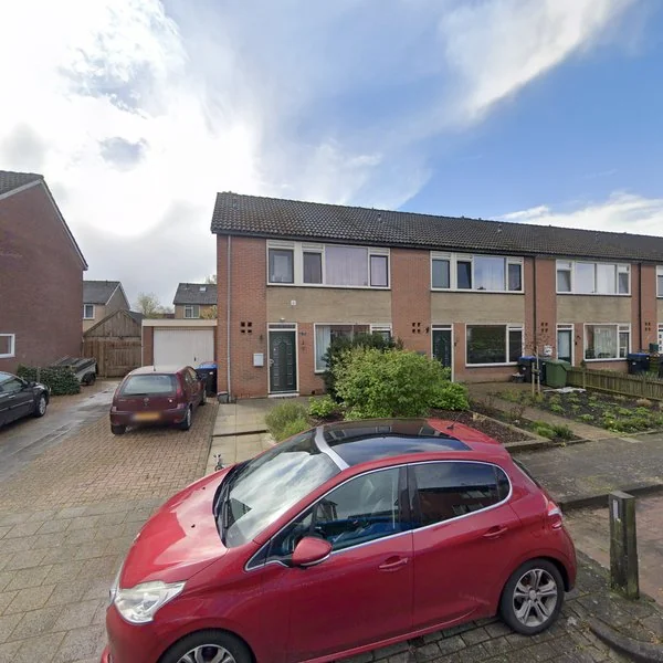 Straatbeeld van Evert C. Slimstraat 13, 9076EE St.-Annaparochie