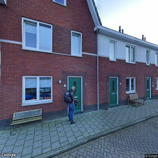 Straatbeeld van Fanny Blankers-Koenstraat 1, 1382NB Weesp