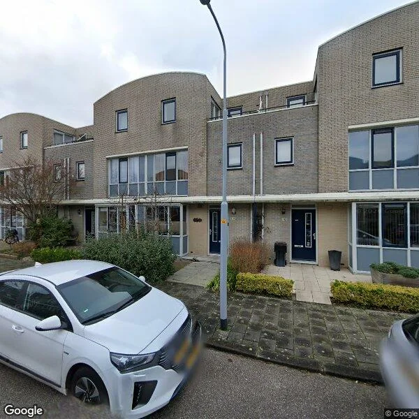 Straatbeeld van Femina Mullerstraat 110, 2135MT Hoofddorp