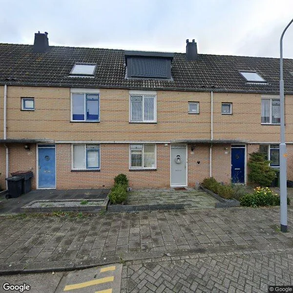 Straatbeeld van Femina Mullerstraat 130, 2135MT Hoofddorp