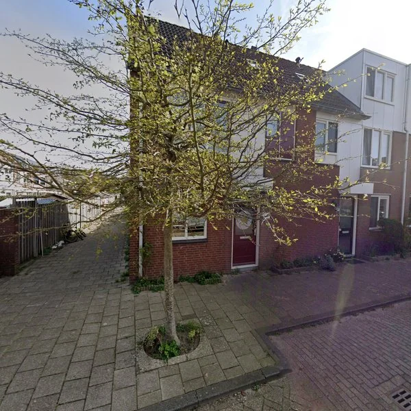 Straatbeeld van Fien de la Marstraat 35, 2331HM Leiden
