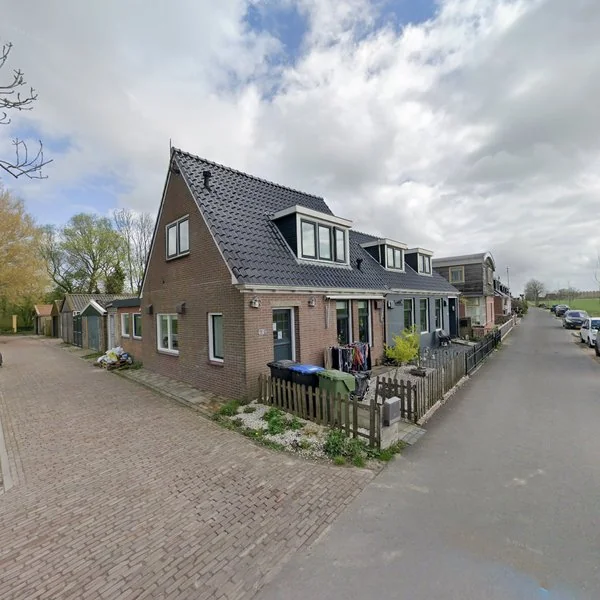 Straatbeeld van Finsterbuorren 2, 9057LD Jelsum