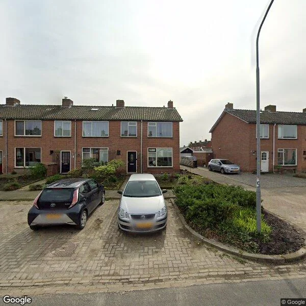 Straatbeeld van Fivelingoweg 25, 9981GX Uithuizen