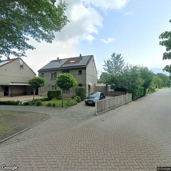 Straatbeeld van Floralaan 148, 7772NV Hardenberg