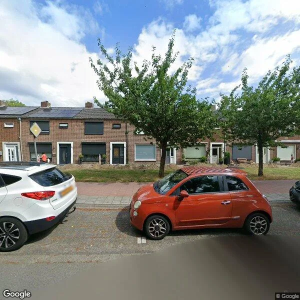 Straatbeeld van Floralaan West 218, 5644BL Eindhoven