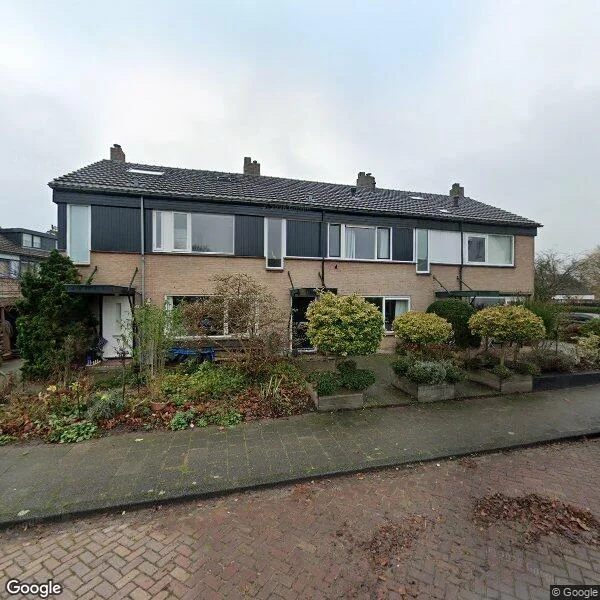 Straatbeeld van Floraweg 11, 3633CV Vreeland