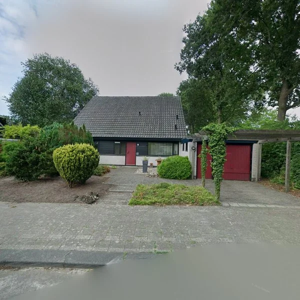 Straatbeeld van Fluessen 76, 9204HM Drachten