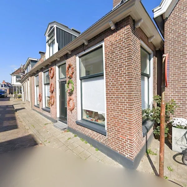 Straatbeeld van Foarstrjitte 12, 9151HE Holwert