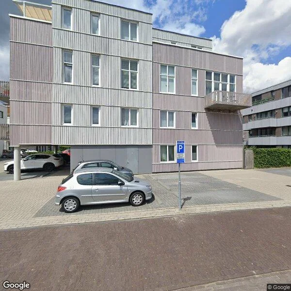 Straatbeeld van Frankrijkkade 272, 1363CJ Almere