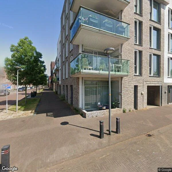 Straatbeeld van Frankrijkkade 68, 1363CJ Almere