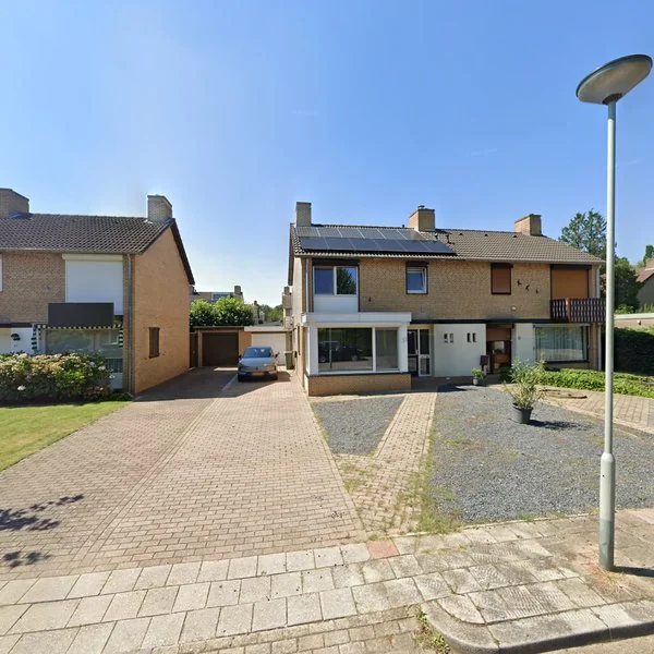 Straatbeeld van Frans Erensstraat 33, 6074EB Melick