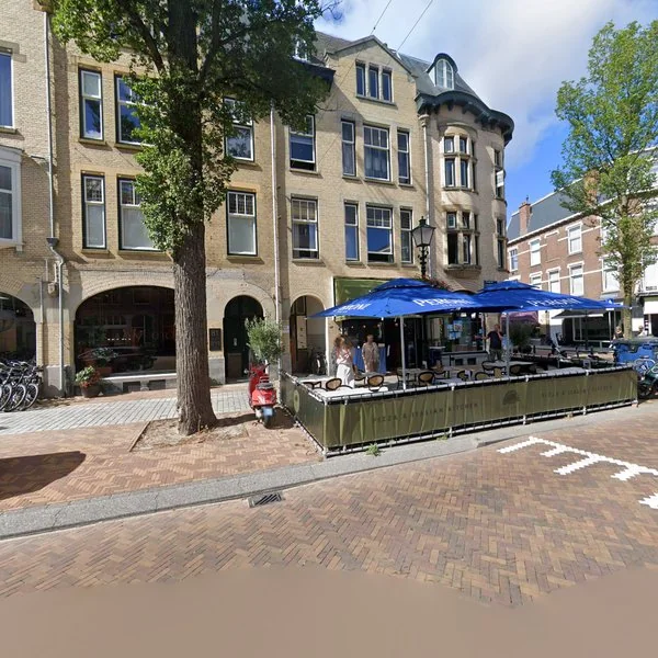 Straatbeeld van Frederik Hendriklaan 77F, 2582BT Den Haag