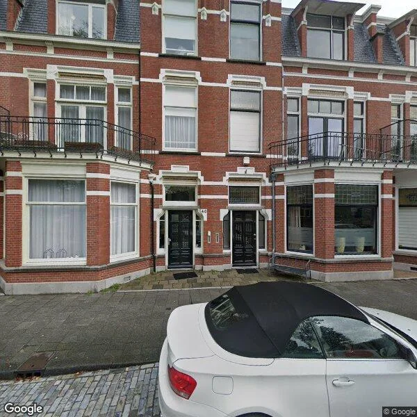 Straatbeeld van Frederik Hendrikplein 47, 2582BA Den Haag