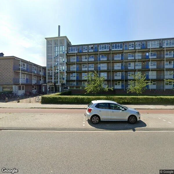 Straatbeeld van Friesestraatweg 330, 9718NT Groningen