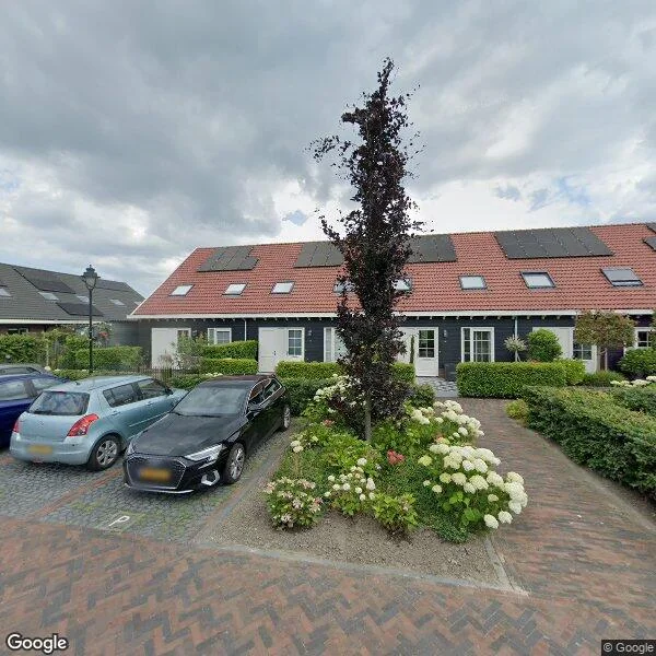 Straatbeeld van Frits Zernikestraat 16, 1341BR Almere