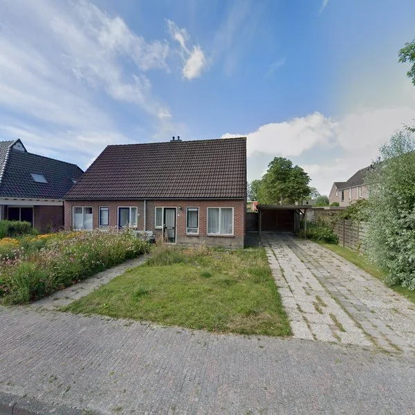 Straatbeeld van Fruitlaan 2, 9919KB Loppersum