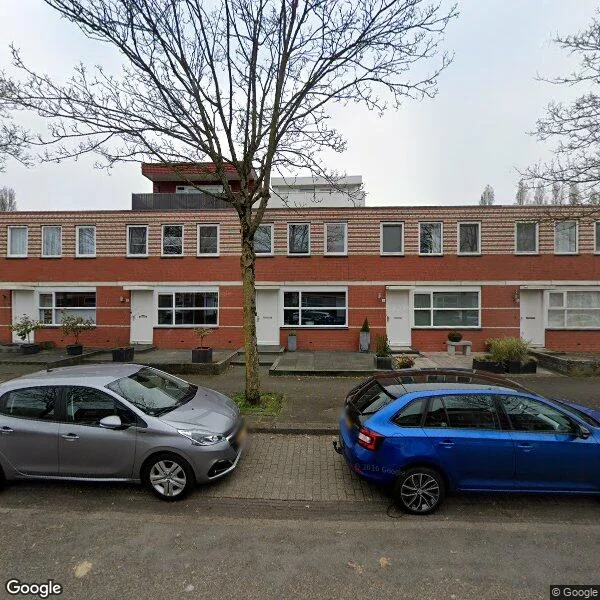 Straatbeeld van G. Sterringastraat 13, 9728VT Groningen